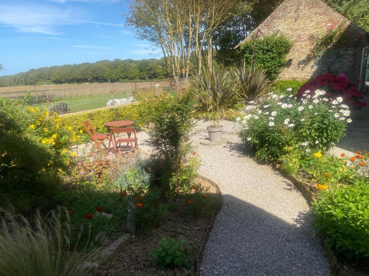 Bed and Breakfast Ferme "Les Flaquettes" Guînes Exterior foto